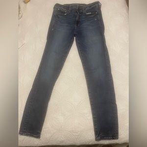 Hi Rise American Eagle Jegging